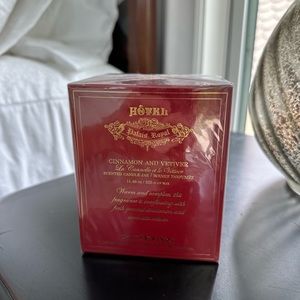 Cinnamon and Vetiver Candle